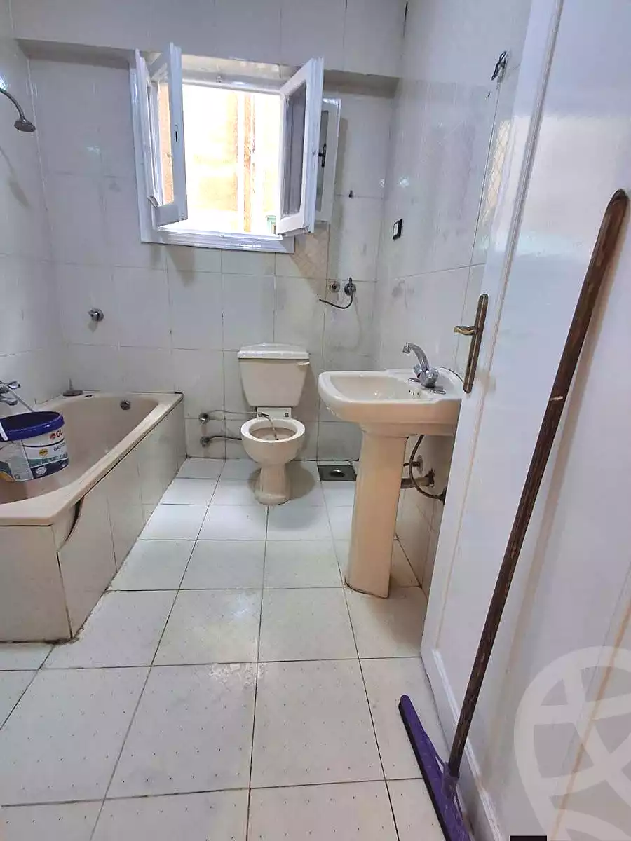 https://aqarmap.com.eg/en/listing/6930333-for-sale-alexandria-al-agamy-shataa-el-nakheel