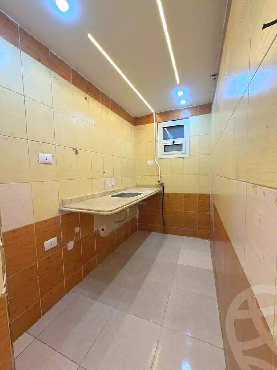 https://aqarmap.com.eg/en/listing/6931432-for-sale-alexandria-sydy-bshr-sydy-bshr-qbly