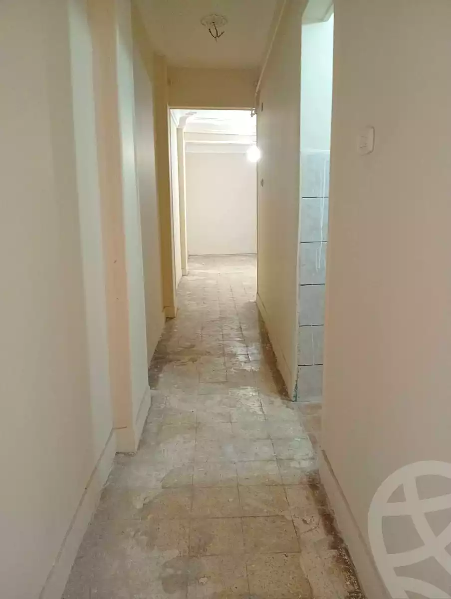 https://aqarmap.com.eg/ar/listing/6932862-for-rent-alexandria-el-asafra-shr-45