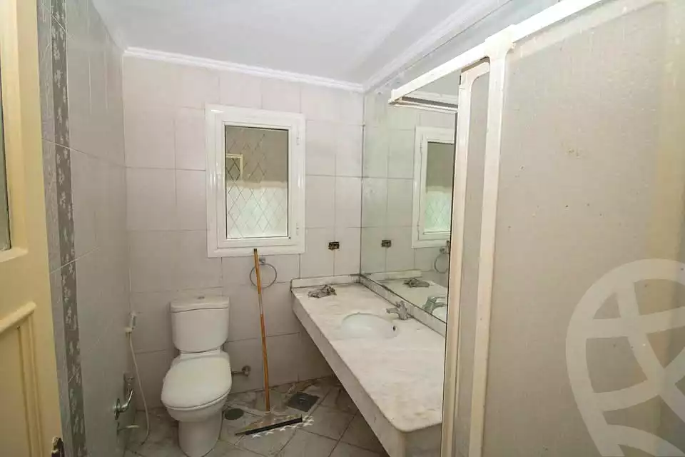 https://aqarmap.com.eg/ar/listing/6933176-for-rent-alexandria-saba-basha-shr-bw-qyr-tryq-lhry