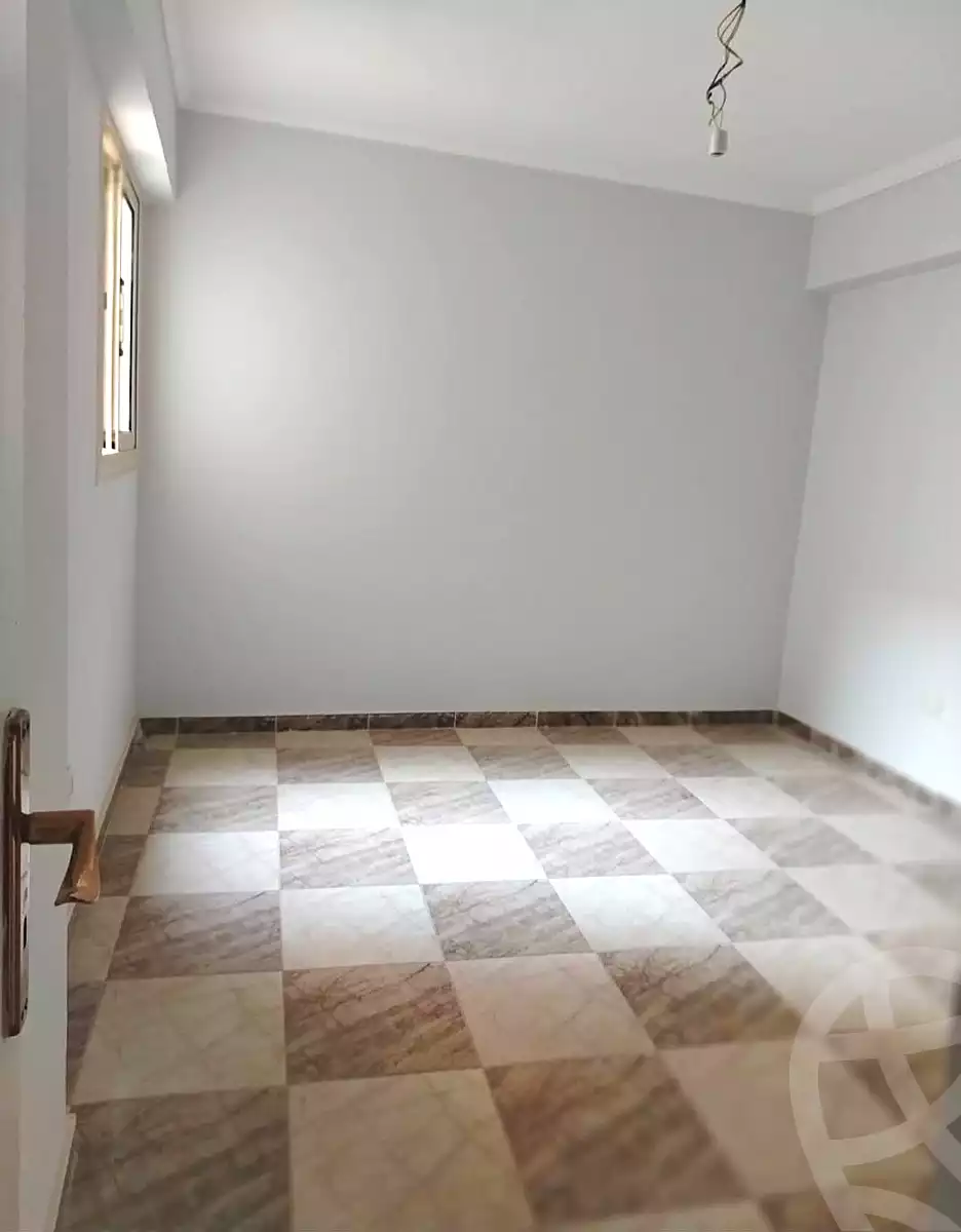 https://aqarmap.com.eg/en/listing/6933294-for-sale-alexandria-new-miami-el-quds-school-st