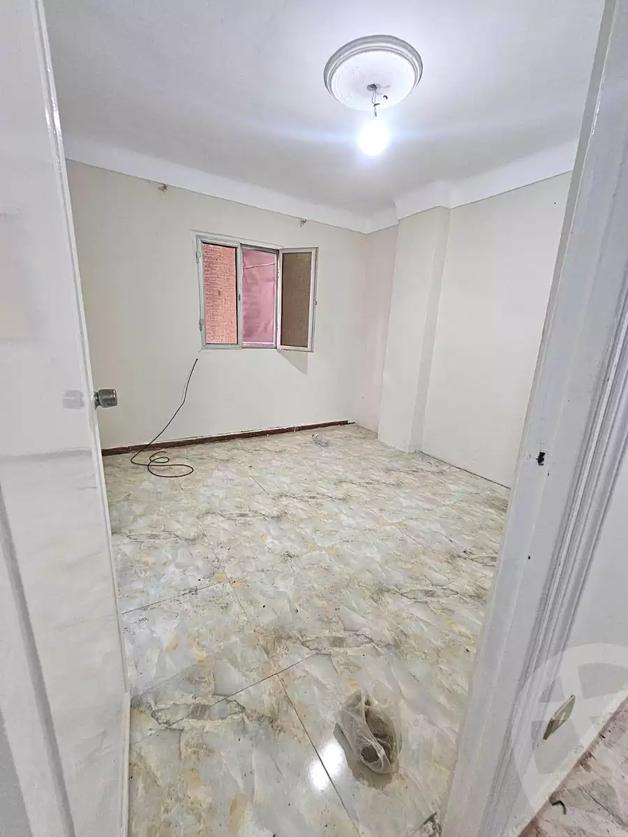 https://aqarmap.com.eg/ar/listing/6933353-for-sale-alexandria-al-agamy-el-hanouvel-radwan-st