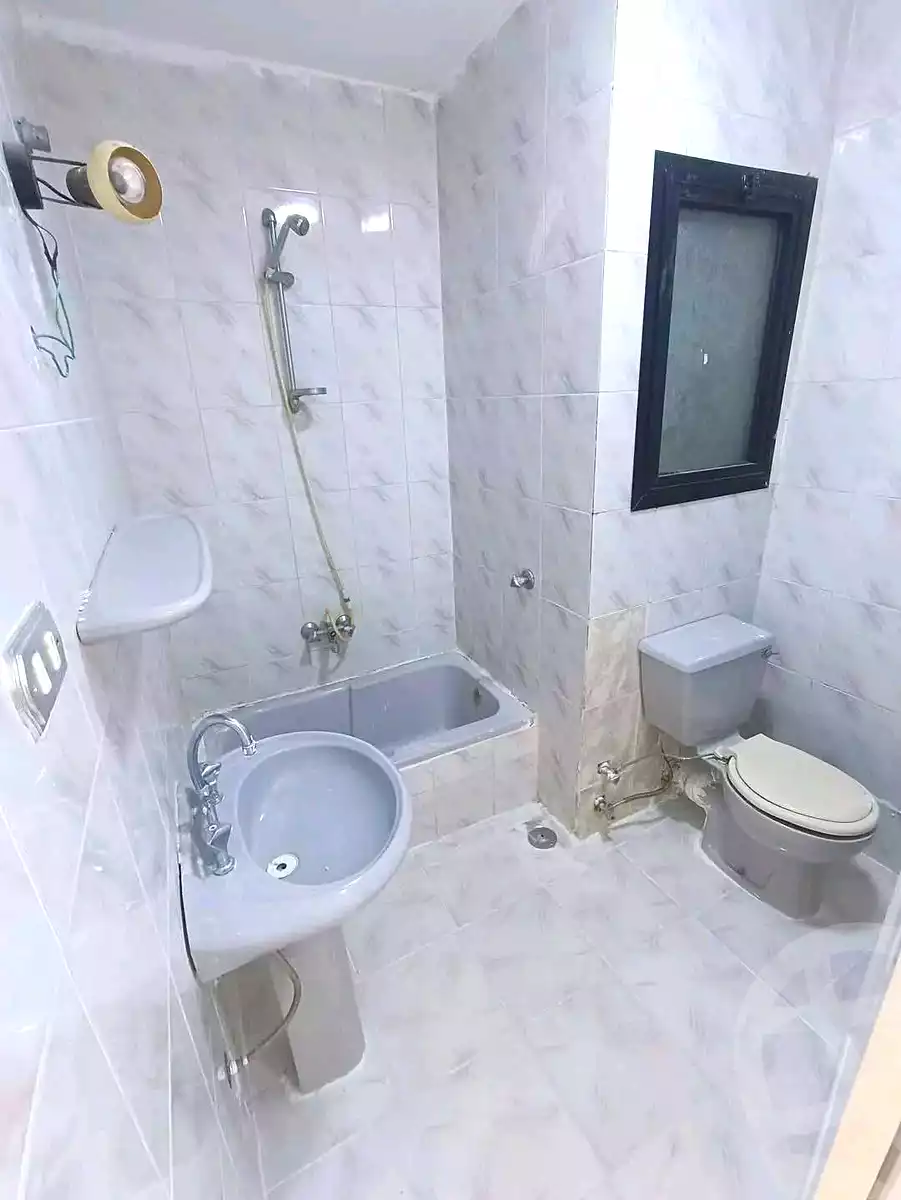 https://aqarmap.com.eg/ar/listing/6930277-for-sale-alexandria-al-agamy-l-jmy-lqbly