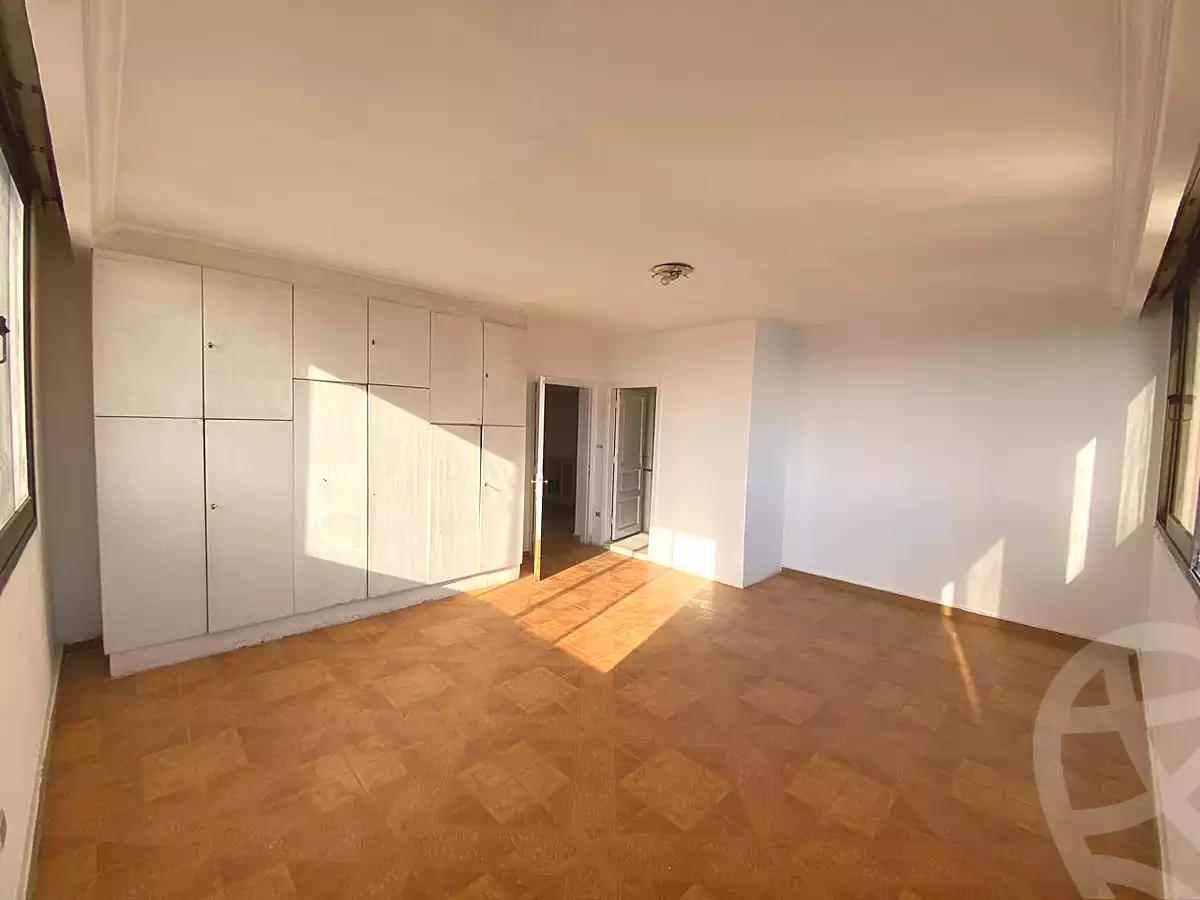 https://aqarmap.com.eg/ar/listing/6635274-for-sale-cairo-el-agouza-shaheen-st