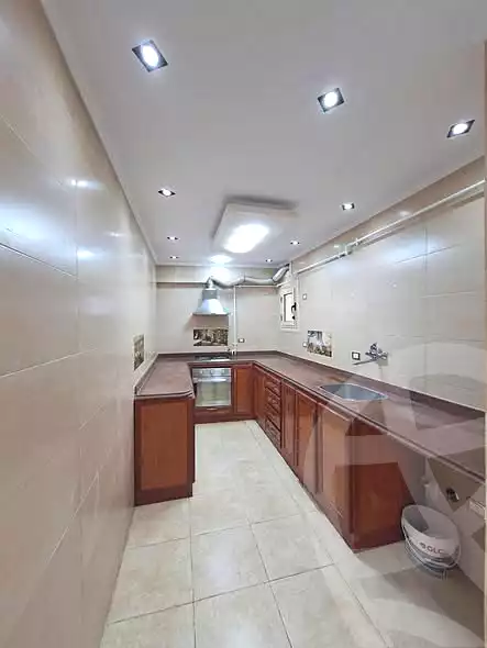 https://aqarmap.com.eg/ar/listing/6933800-for-sale-alexandria-sydy-bshr-sydy-bshr-bhry-shr-mhmwd-l-yswy