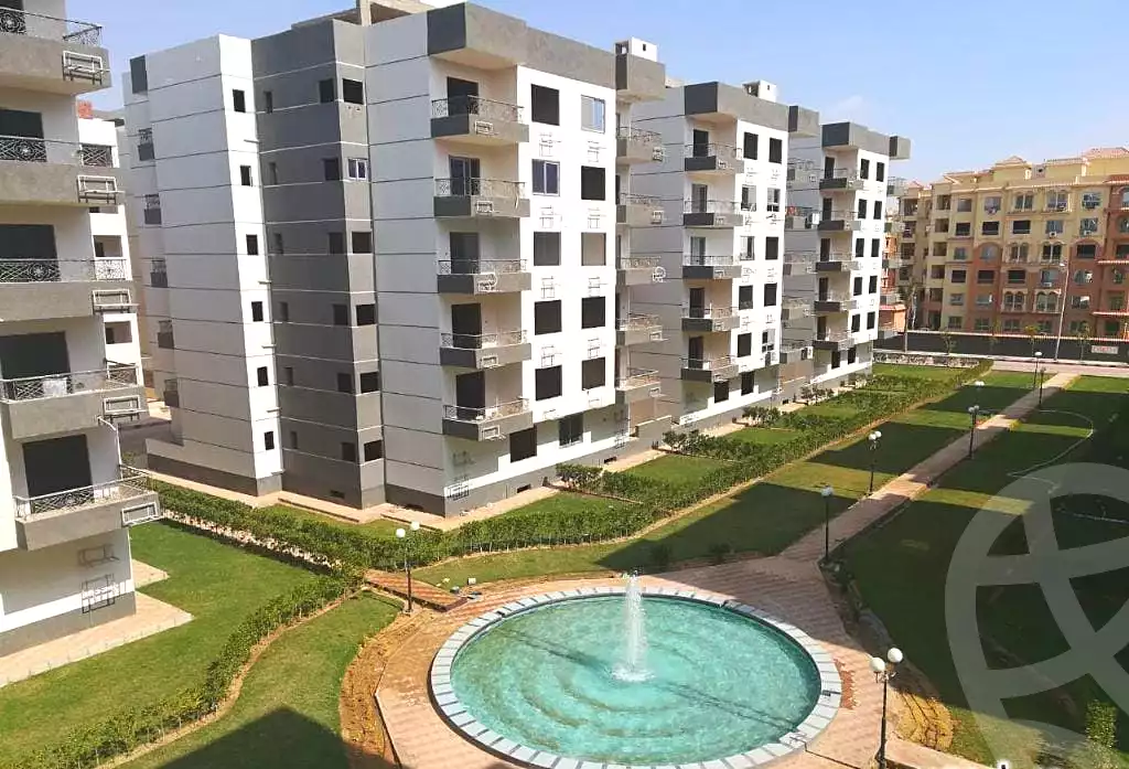 https://aqarmap.com.eg/ar/listing/6934300-for-sale-cairo-6th-of-october-hadaeq-october-compounds-east-park