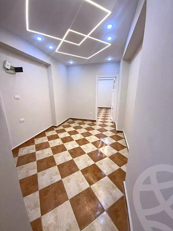 https://aqarmap.com.eg/ar/listing/6934652-for-sale-alexandria-el-asafra-l-sfr-qbly