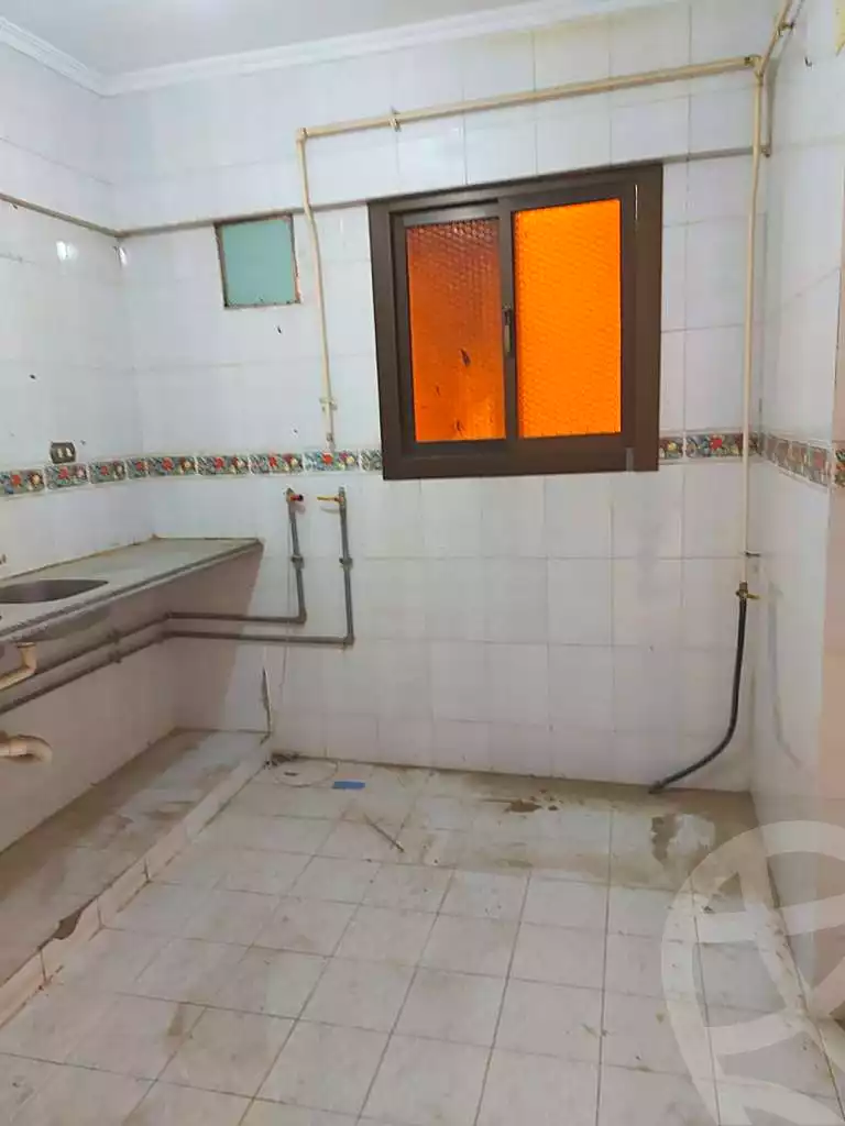 https://aqarmap.com.eg/ar/listing/6935276-for-sale-alexandria-al-agamy-el-hanouvel-al-haded-we-al-soulb-st