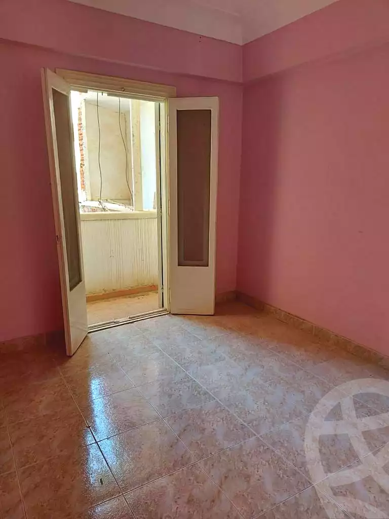 https://aqarmap.com.eg/ar/listing/6935276-for-sale-alexandria-al-agamy-el-hanouvel-al-haded-we-al-soulb-st