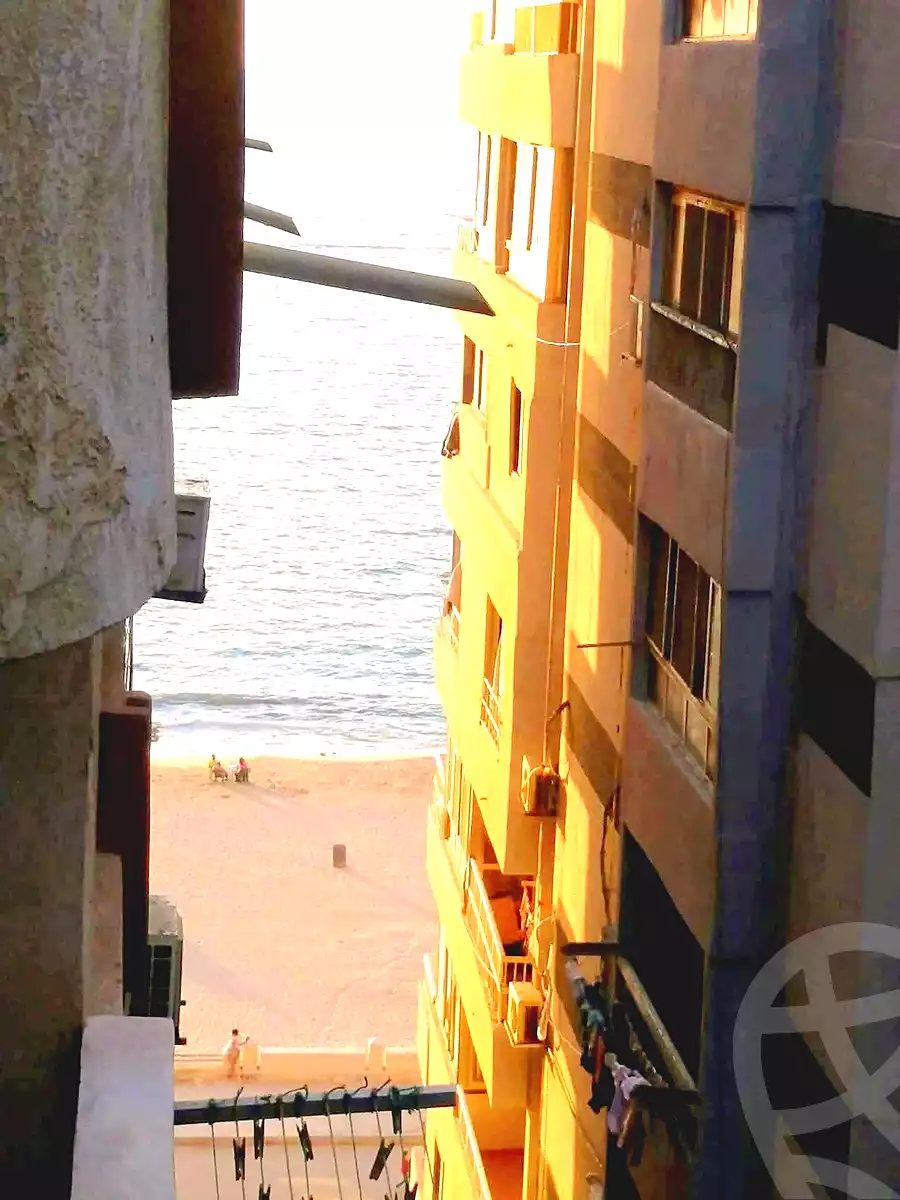 https://aqarmap.com.eg/en/listing/6935402-for-sale-alexandria-el-mandara-alex-el-mandara-bahri