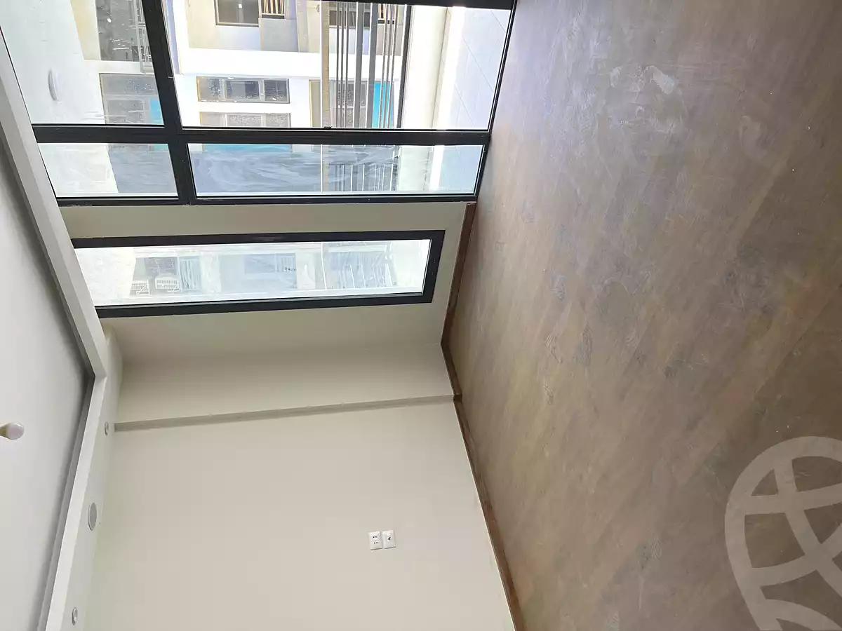 https://aqarmap.com.eg/ar/listing/6935500-for-sale-cairo-new-cairo-compounds-dh-ykwn-2-ryzydns-styl-hwm