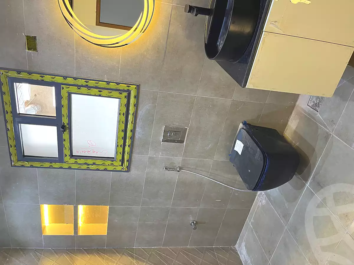 https://aqarmap.com.eg/ar/listing/6935500-for-sale-cairo-new-cairo-compounds-dh-ykwn-2-ryzydns-styl-hwm