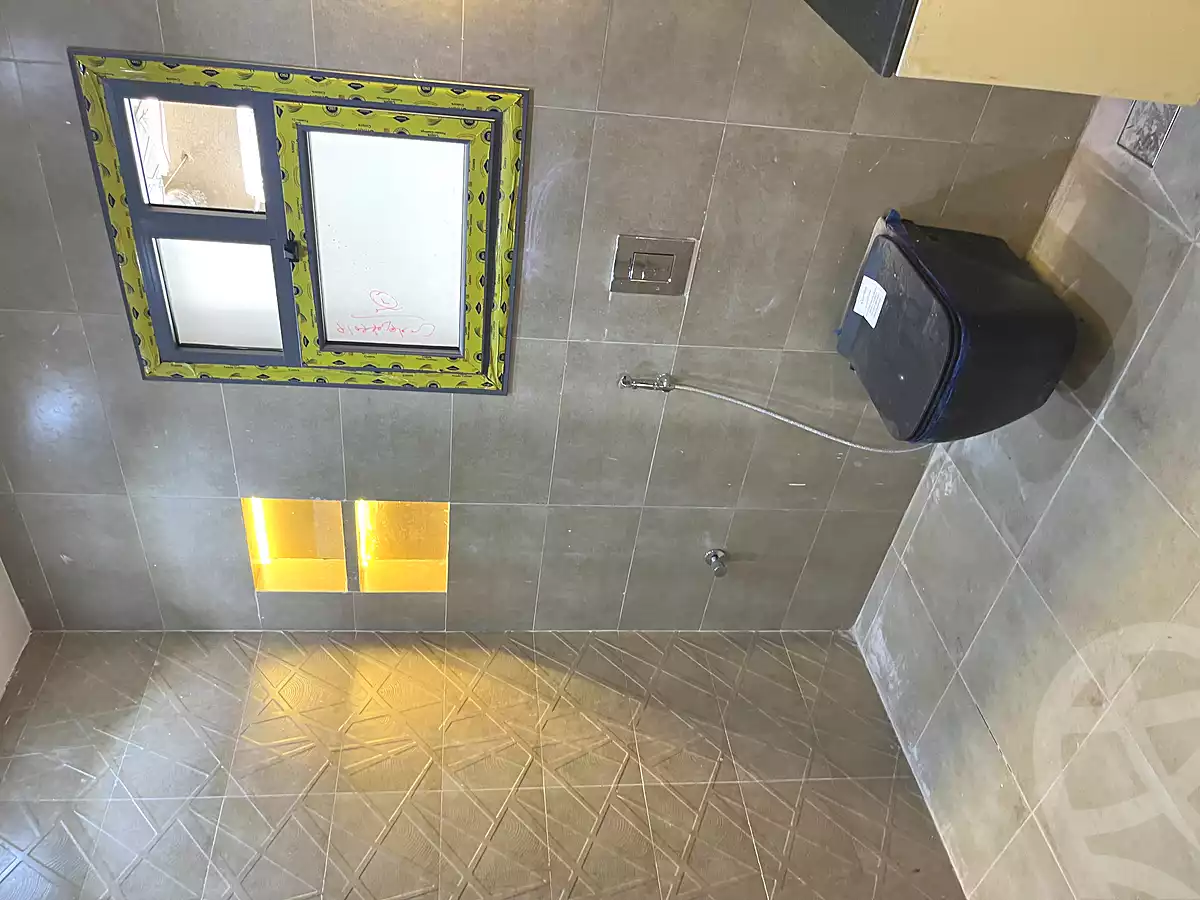 https://aqarmap.com.eg/ar/listing/6935500-for-sale-cairo-new-cairo-compounds-dh-ykwn-2-ryzydns-styl-hwm