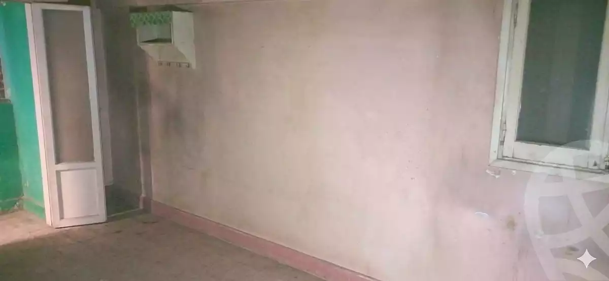 https://aqarmap.com.eg/ar/listing/6935652-for-rent-cairo-downtown-abdeen-zoukak-al-kahera