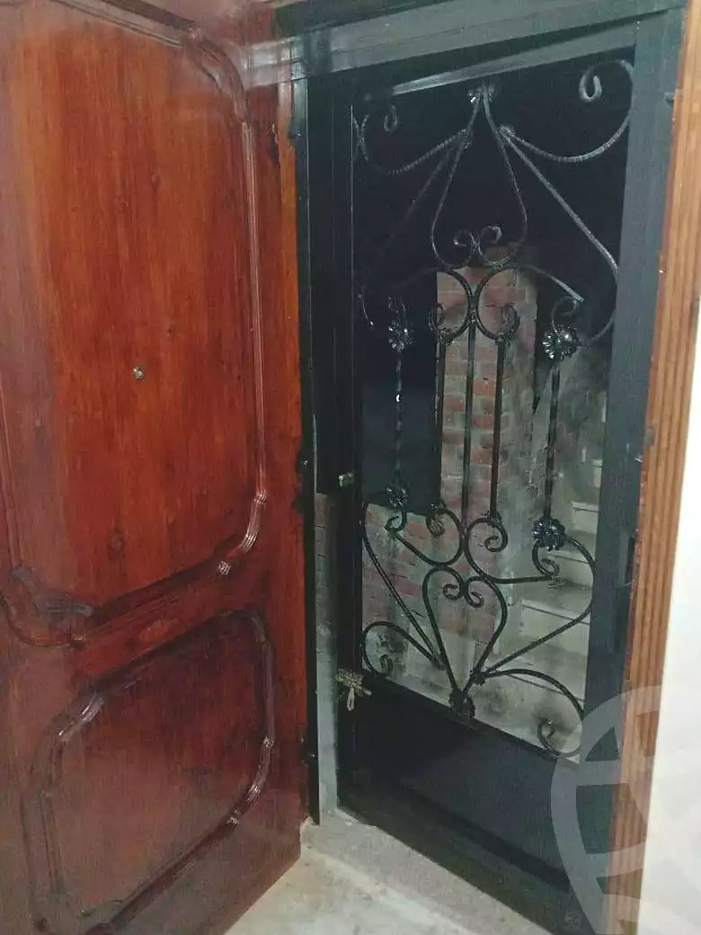 https://aqarmap.com.eg/ar/listing/6935760-for-sale-cairo-ain-shams-ain-shams-el-sharkia-el-eshrein-stt