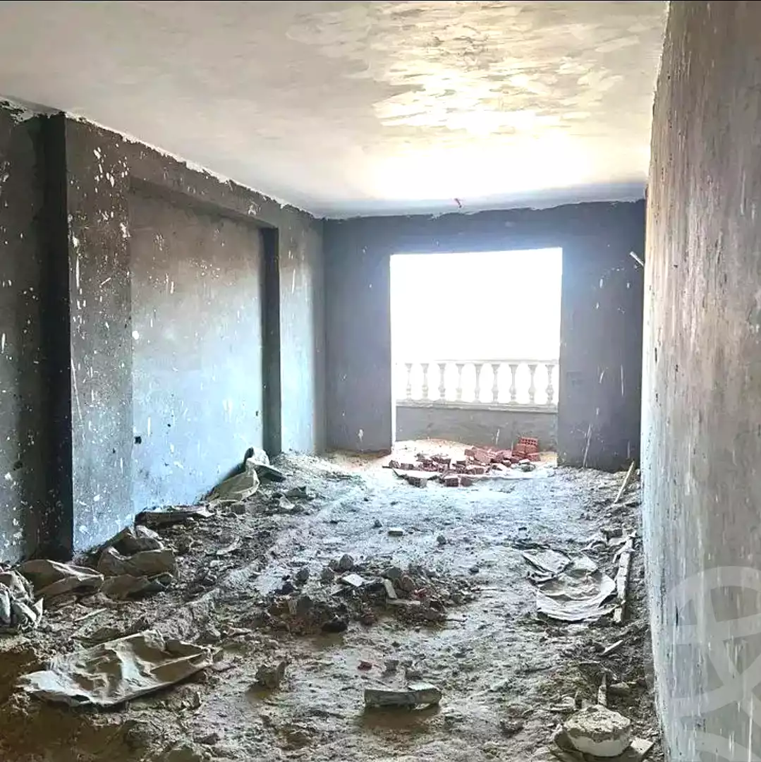 https://aqarmap.com.eg/ar/listing/6935852-for-sale-cairo-el-haram-el-lebeny-soltan-khattab-st