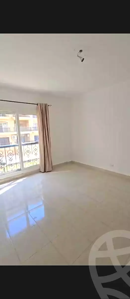 https://aqarmap.com.eg/ar/listing/6936354-for-sale-cairo-new-cairo-lrhb-city-mtdd-lrhb-phase-9