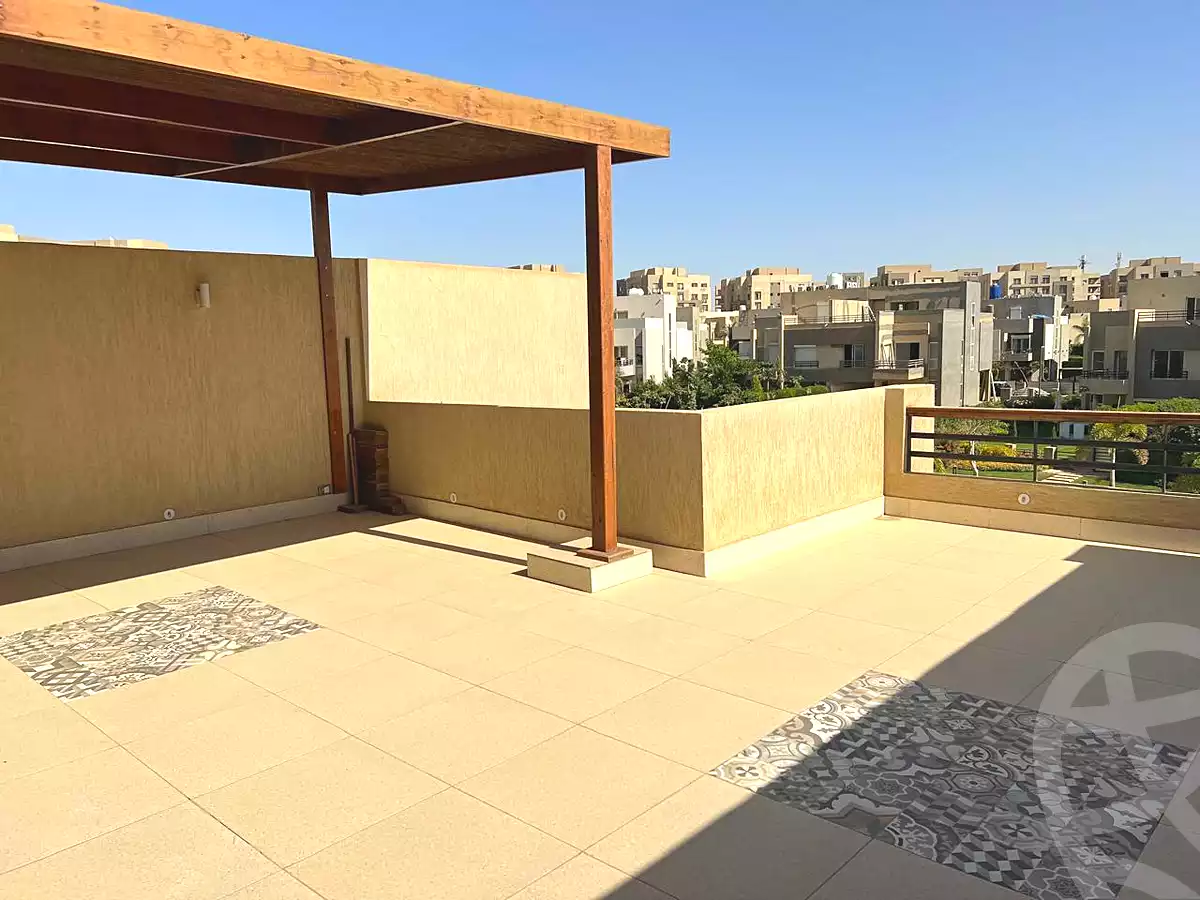 تاون هاوس بـ٤ غرف نوم في ذا سكوير، صورة ٨ من ١٣
