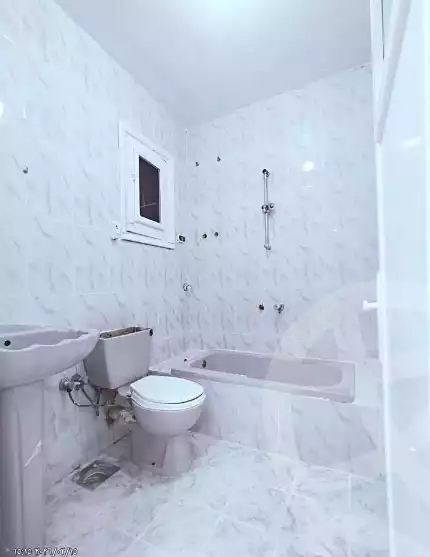 https://aqarmap.com.eg/en/listing/6936861-for-sale-alexandria-al-agamy-shataa-el-nakheel