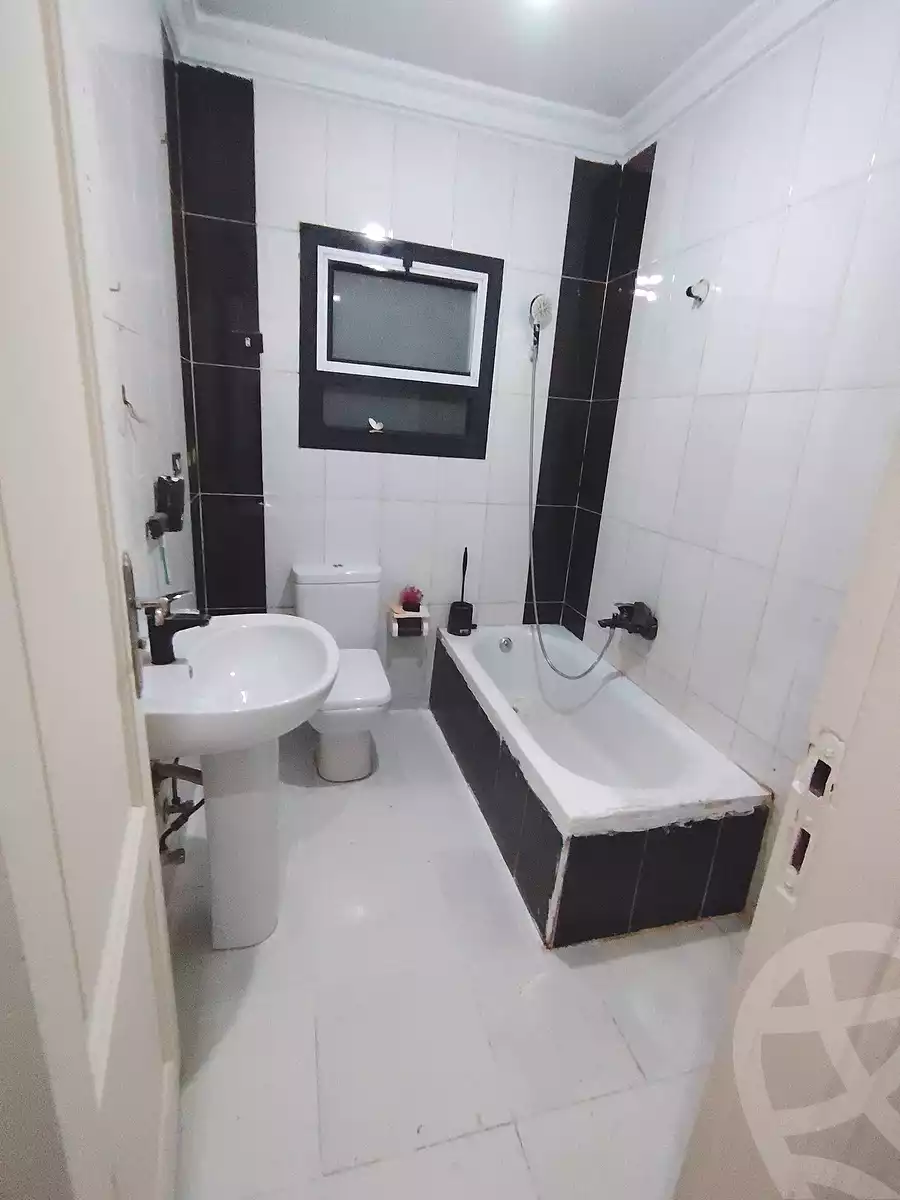 https://aqarmap.com.eg/ar/listing/6937117-for-rent-cairo-faisal-el-maryotyah-dr-lashin-st