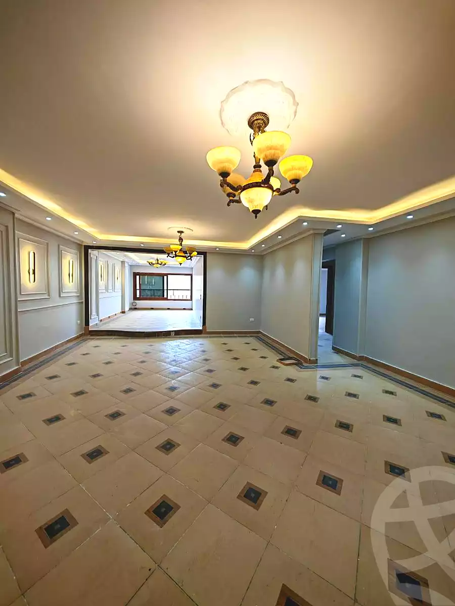 https://aqarmap.com.eg/en/listing/6937500-for-sale-cairo-helwan-ahmed-enci-st