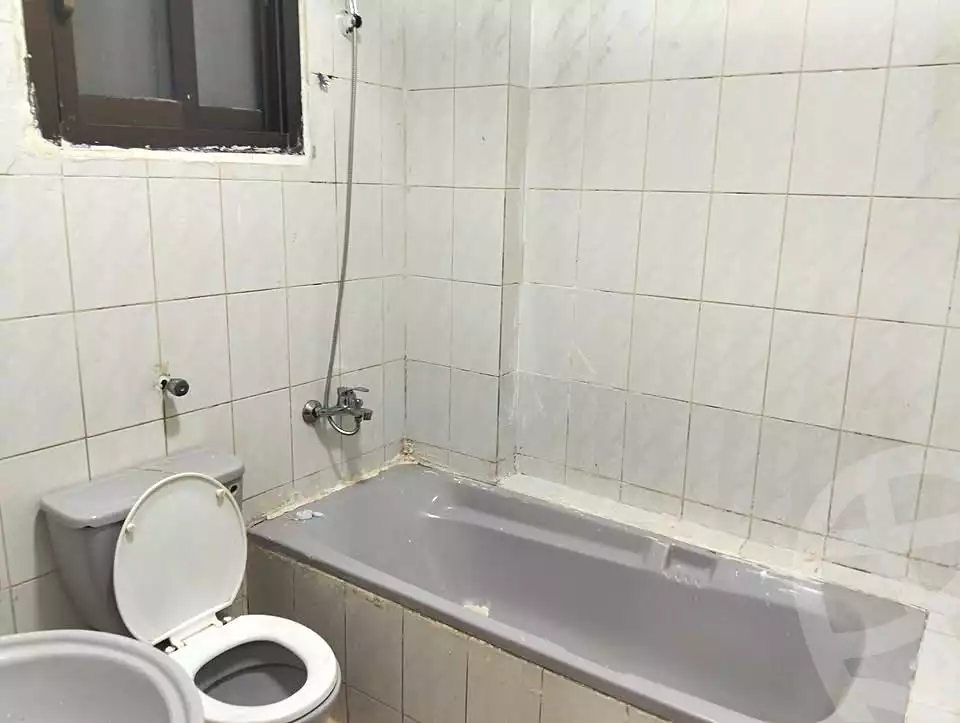 https://aqarmap.com.eg/en/listing/6937588-for-rent-alexandria-al-agamy-el-kilo-21