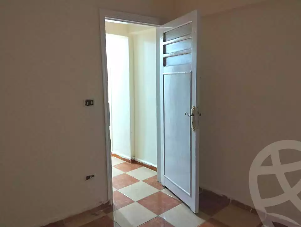 https://aqarmap.com.eg/en/listing/6937595-for-rent-alexandria-al-agamy-el-kilo-21