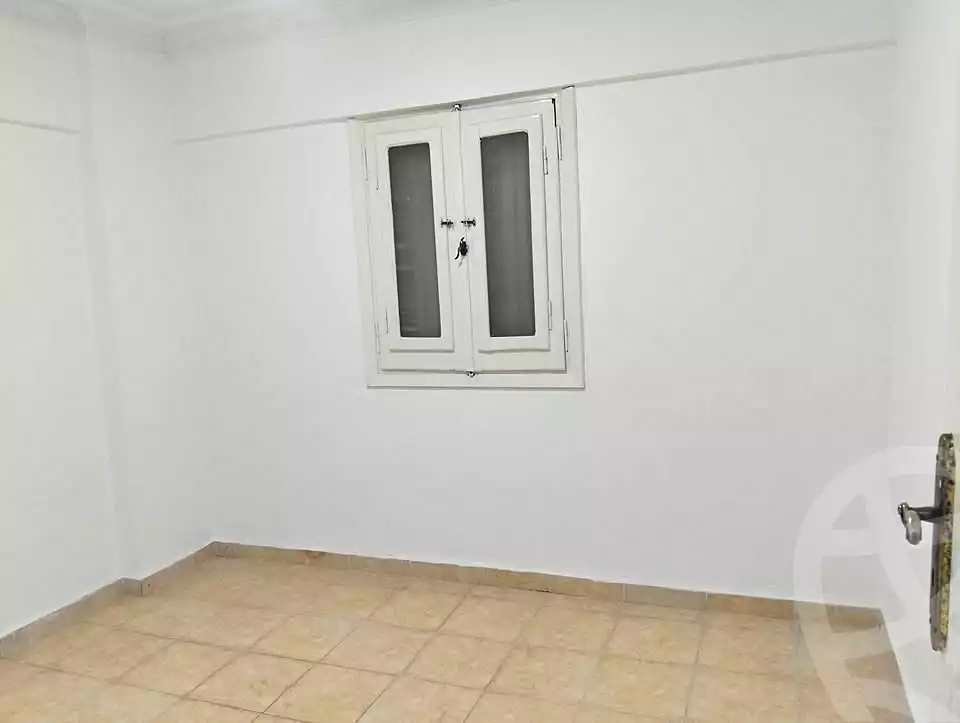 https://aqarmap.com.eg/ar/listing/6937680-for-rent-alexandria-al-agamy-shataa-el-nakheel