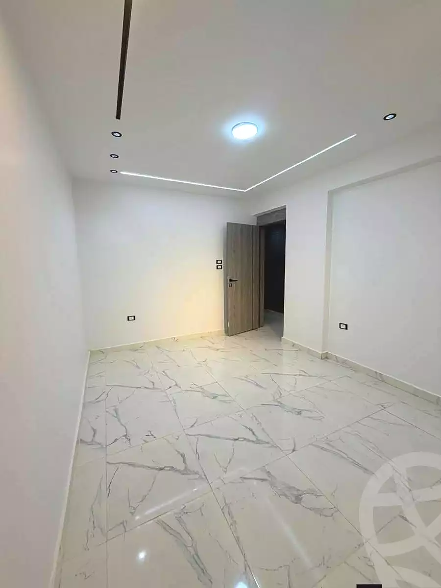 https://aqarmap.com.eg/ar/listing/6937819-for-sale-alexandria-al-agamy-lbytsh-shahr-al-assal-st
