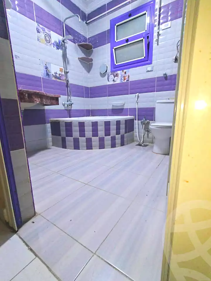 https://aqarmap.com.eg/ar/listing/6938230-for-rent-alexandria-al-agamy-bw-ywsf