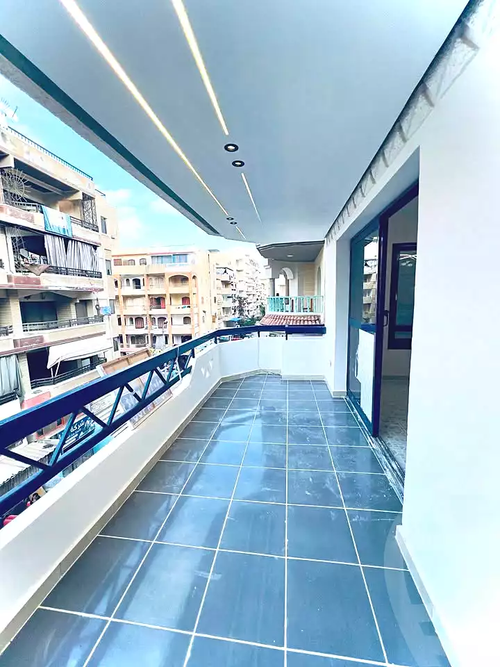 https://aqarmap.com.eg/ar/listing/6938239-for-sale-alexandria-al-agamy-shataa-el-nakheel
