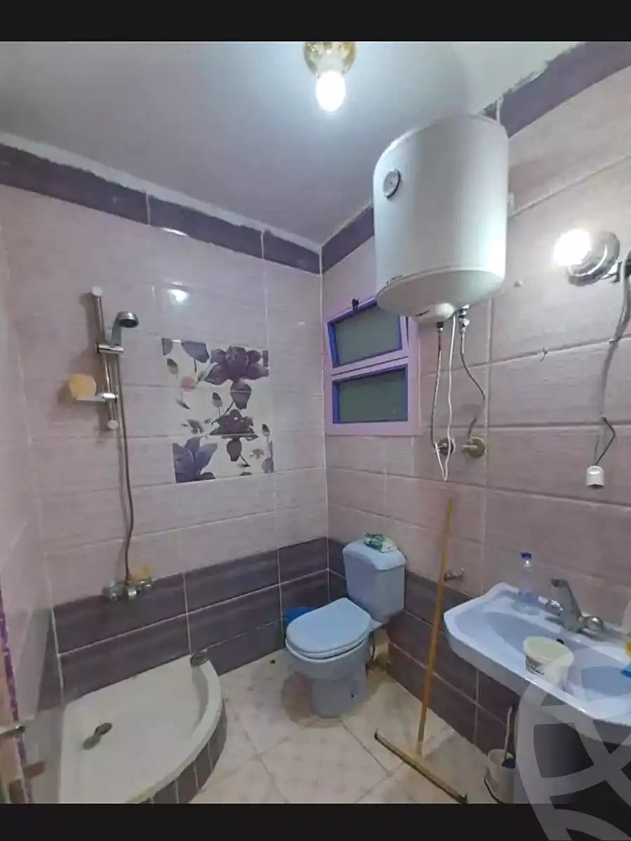 https://aqarmap.com.eg/ar/listing/6938426-for-sale-alexandria-al-agamy-lbytsh-el-hanafeya-st