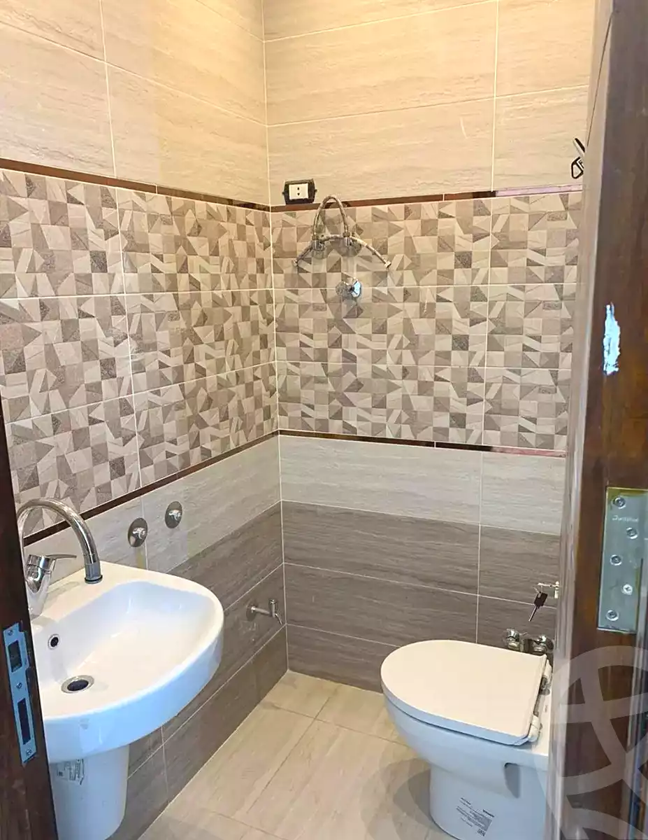https://aqarmap.com.eg/ar/listing/6938663-for-sale-cairo-faisal-el-maryotyah-agyad-st
