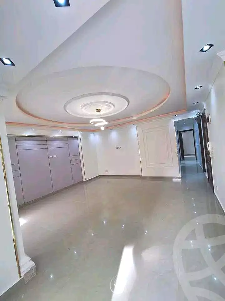https://aqarmap.com.eg/ar/listing/6938725-for-sale-alexandria-sydy-bshr-sydy-bshr-bhry-shr-mhmwd-l-yswy