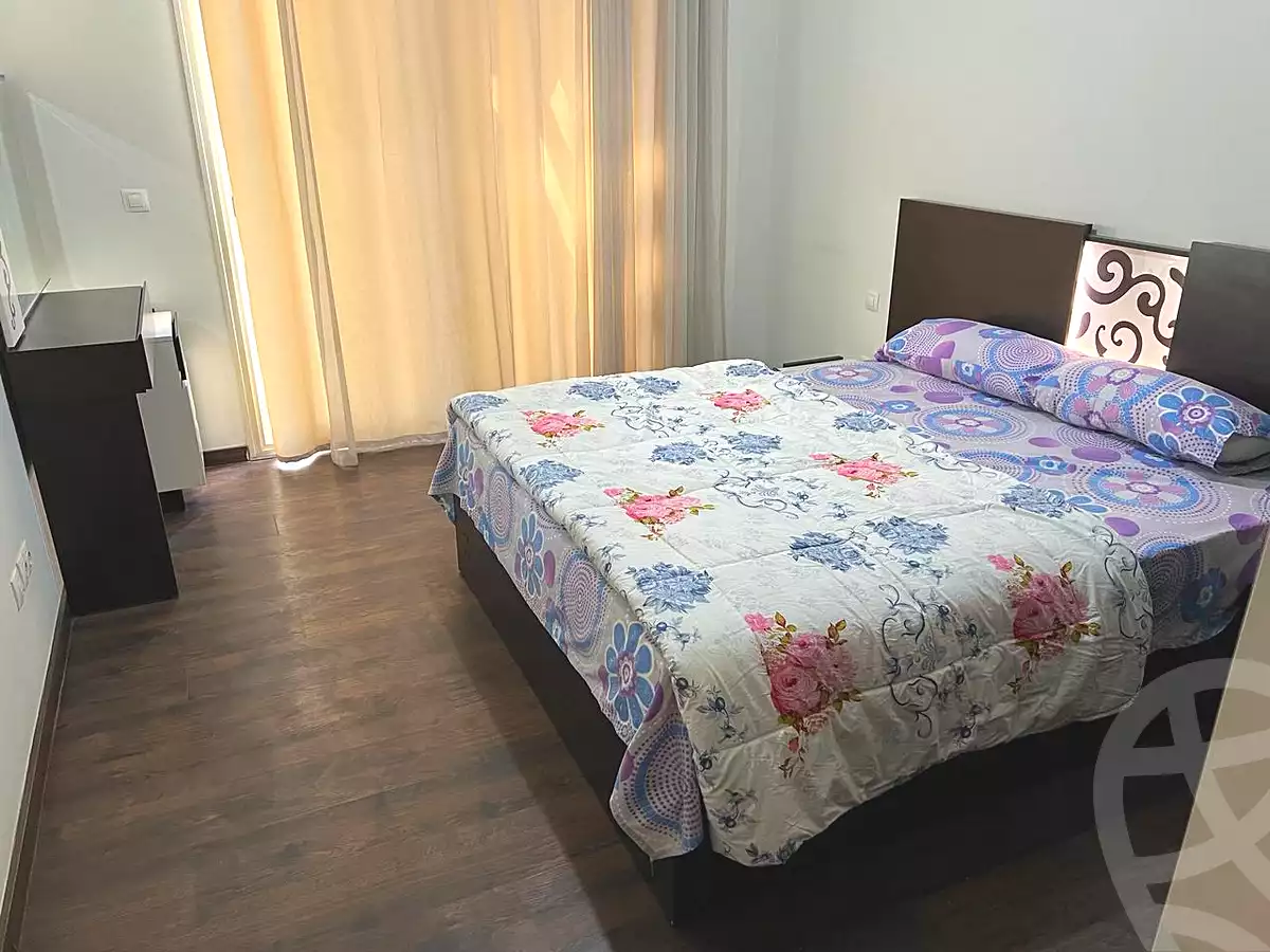 3 BR Apartment in Uptown Cairo, photo 6 of 10