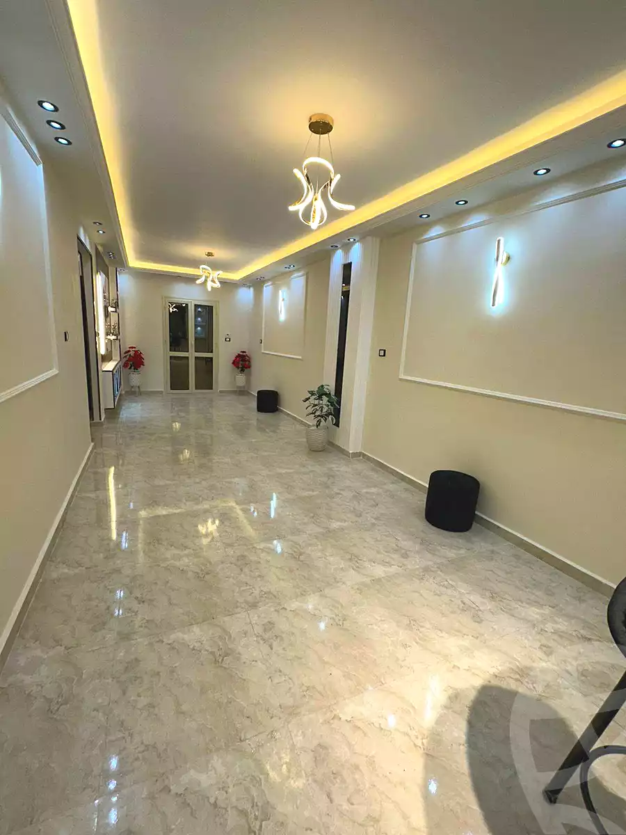 https://aqarmap.com.eg/ar/listing/6939447-for-sale-cairo-ain-shams-ahmed-esmat-st