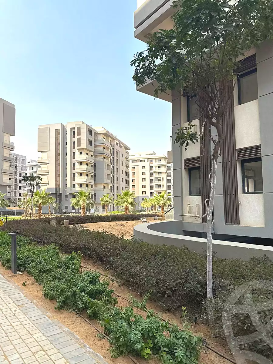 https://aqarmap.com.eg/ar/listing/6939604-for-sale-cairo-new-administrative-capital-mntq-lmstthmryn-blw-fyrt