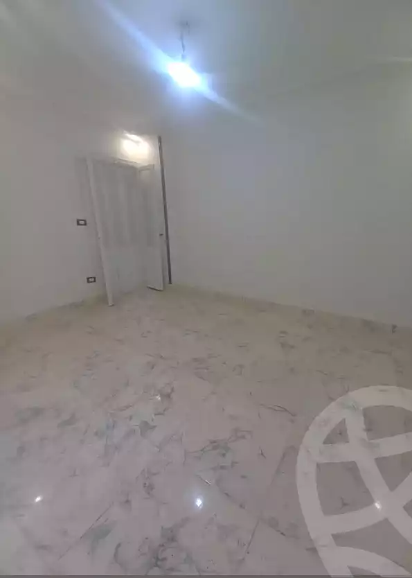 https://aqarmap.com.eg/en/listing/6940562-for-sale-alexandria-el-mandara-alex-el-mandara-bahri
