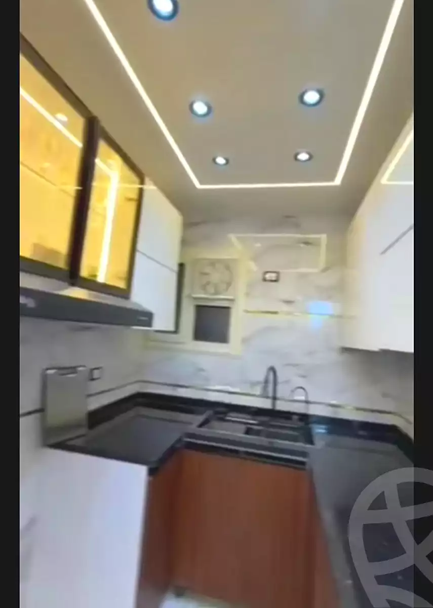 https://aqarmap.com.eg/ar/listing/6940582-for-sale-cairo-ain-shams-ahmed-esmat-st