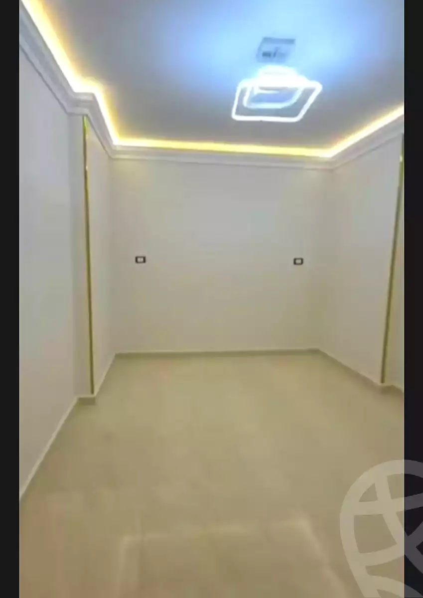 https://aqarmap.com.eg/ar/listing/6940582-for-sale-cairo-ain-shams-ahmed-esmat-st