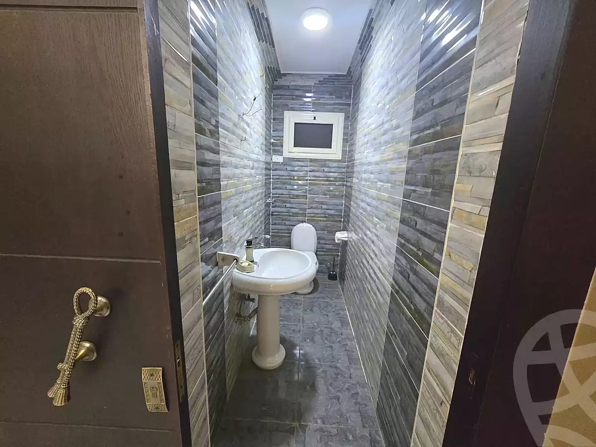 https://aqarmap.com.eg/en/listing/6940718-for-sale-cairo-ain-shams-el-naam-shahin-st