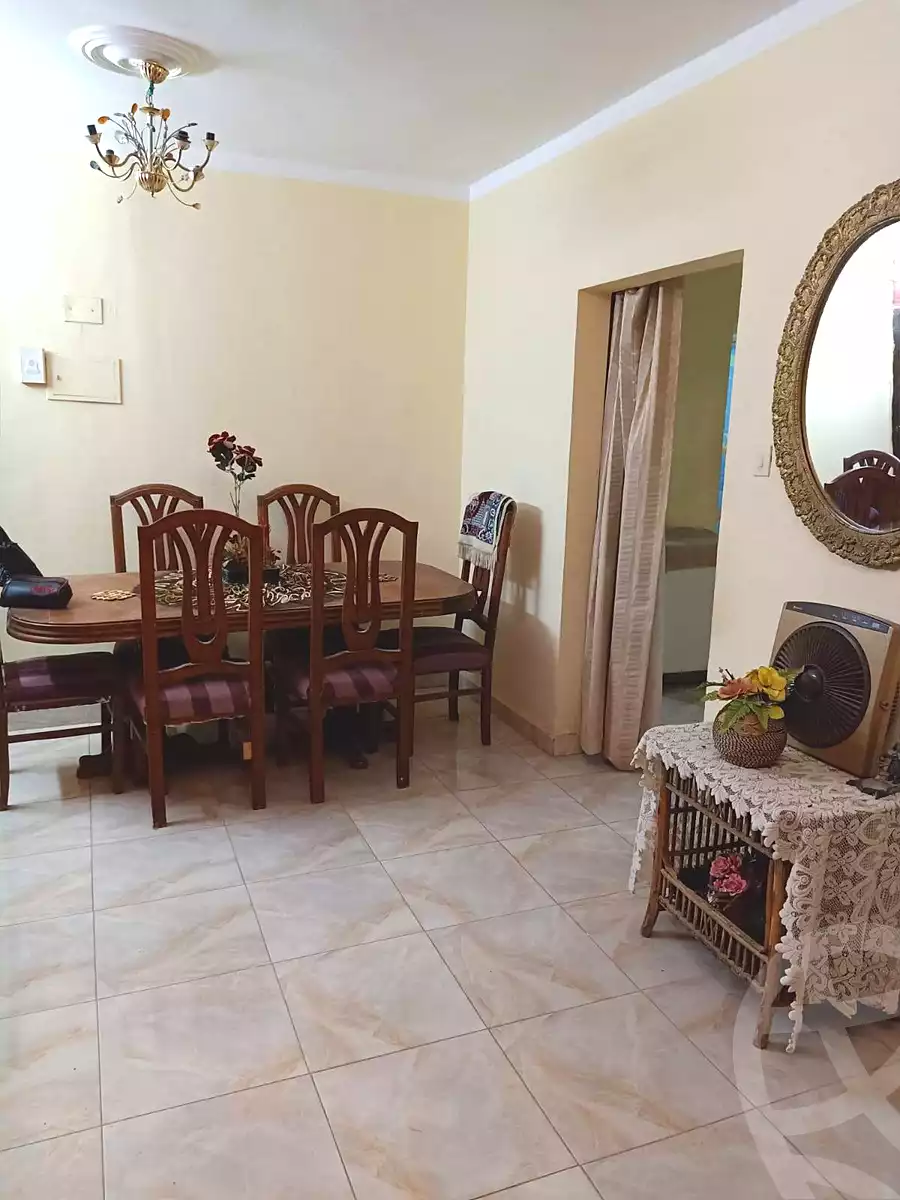 https://aqarmap.com.eg/en/listing/6940780-for-sale-cairo-helwan-kwrnysh-hlwn