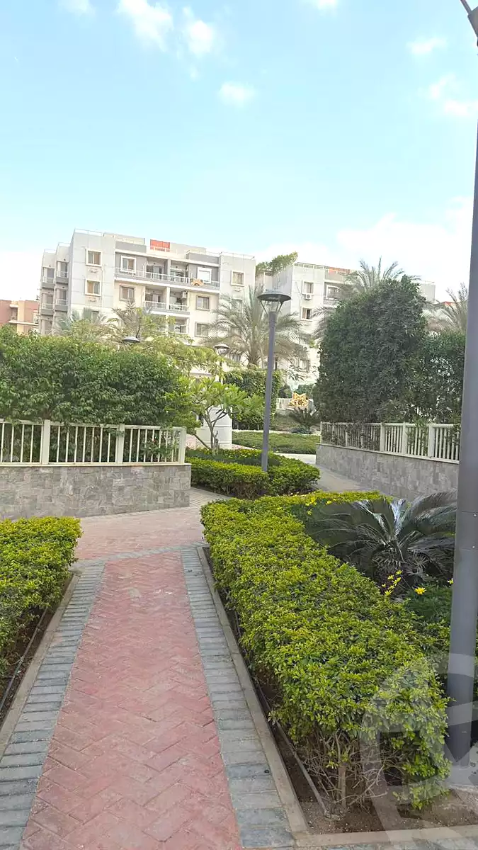 https://aqarmap.com.eg/en/listing/6941283-for-sale-cairo-new-administrative-capital-mntq-lmstthmryn-blw-fyrt