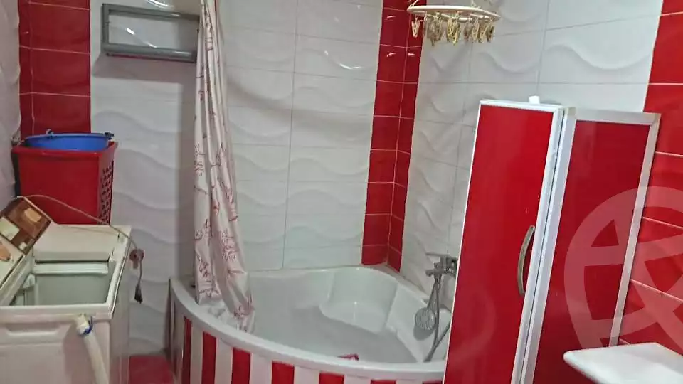 https://aqarmap.com.eg/en/listing/6941880-for-rent-alexandria-ganaklis-el-arwam-church-st