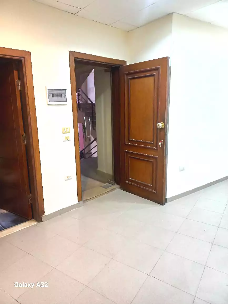https://aqarmap.com.eg/en/listing/6942374-for-rent-cairo-el-sheikh-zayed-city-compounds-rawdet-zayed