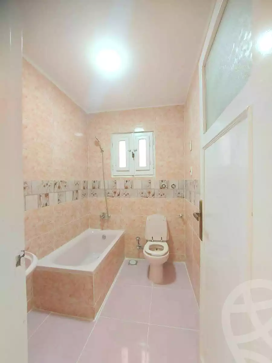 https://aqarmap.com.eg/en/listing/6942787-for-sale-alexandria-al-agamy-shataa-el-nakheel