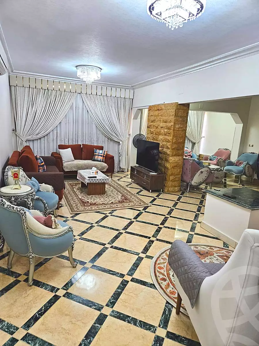https://aqarmap.com.eg/ar/listing/6942974-for-sale-cairo-helwan-mohamed-sayed-ahmed-st