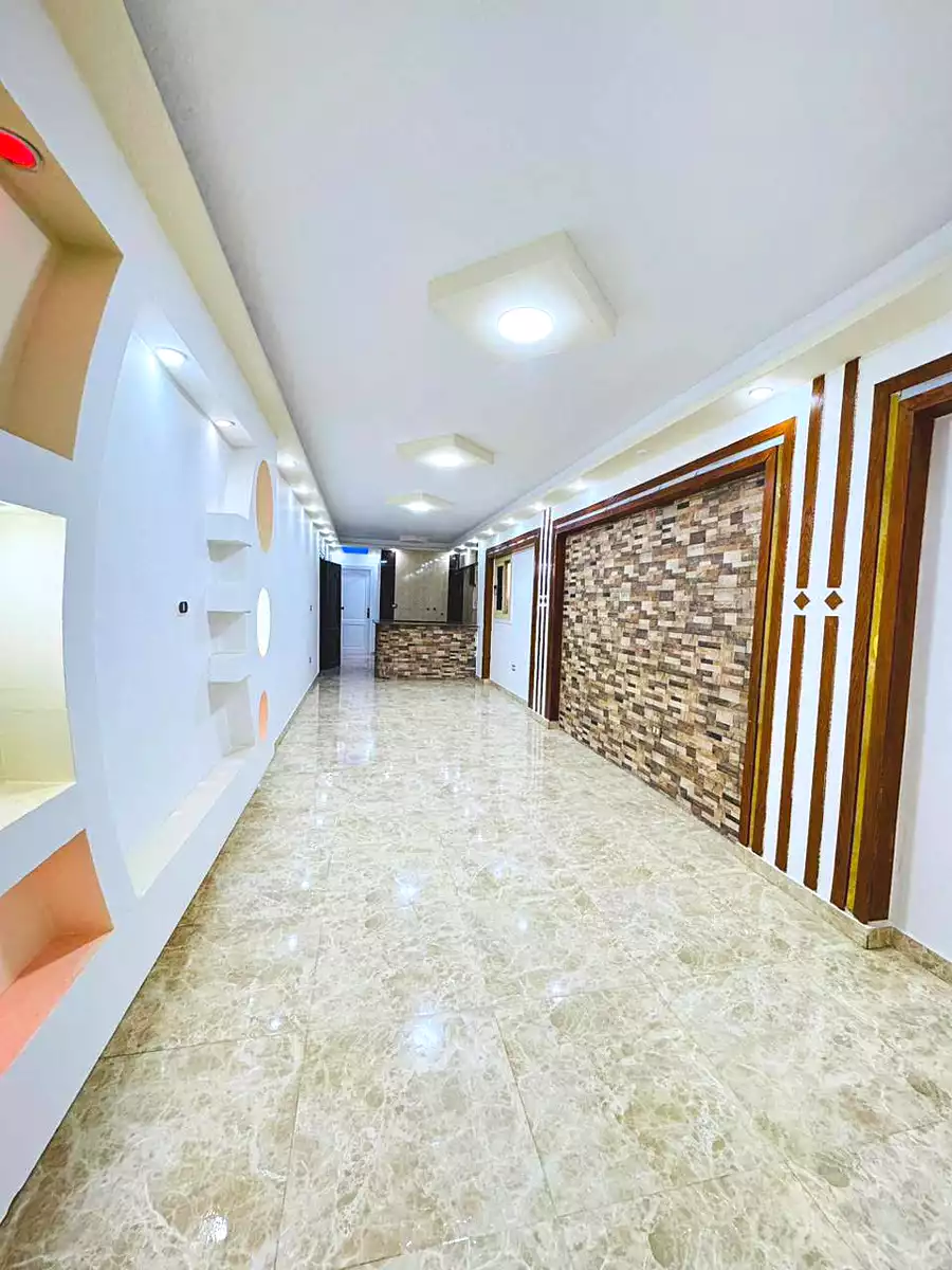 https://aqarmap.com.eg/ar/listing/6943125-for-sale-alexandria-al-agamy-shataa-el-nakheel