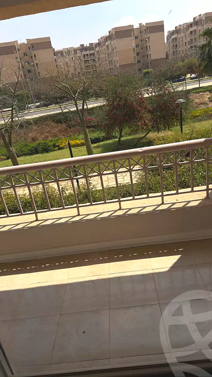 https://aqarmap.com.eg/en/listing/6943393-for-sale-cairo-new-cairo-madinaty-lmntq-lthlthh-fylt-group-25