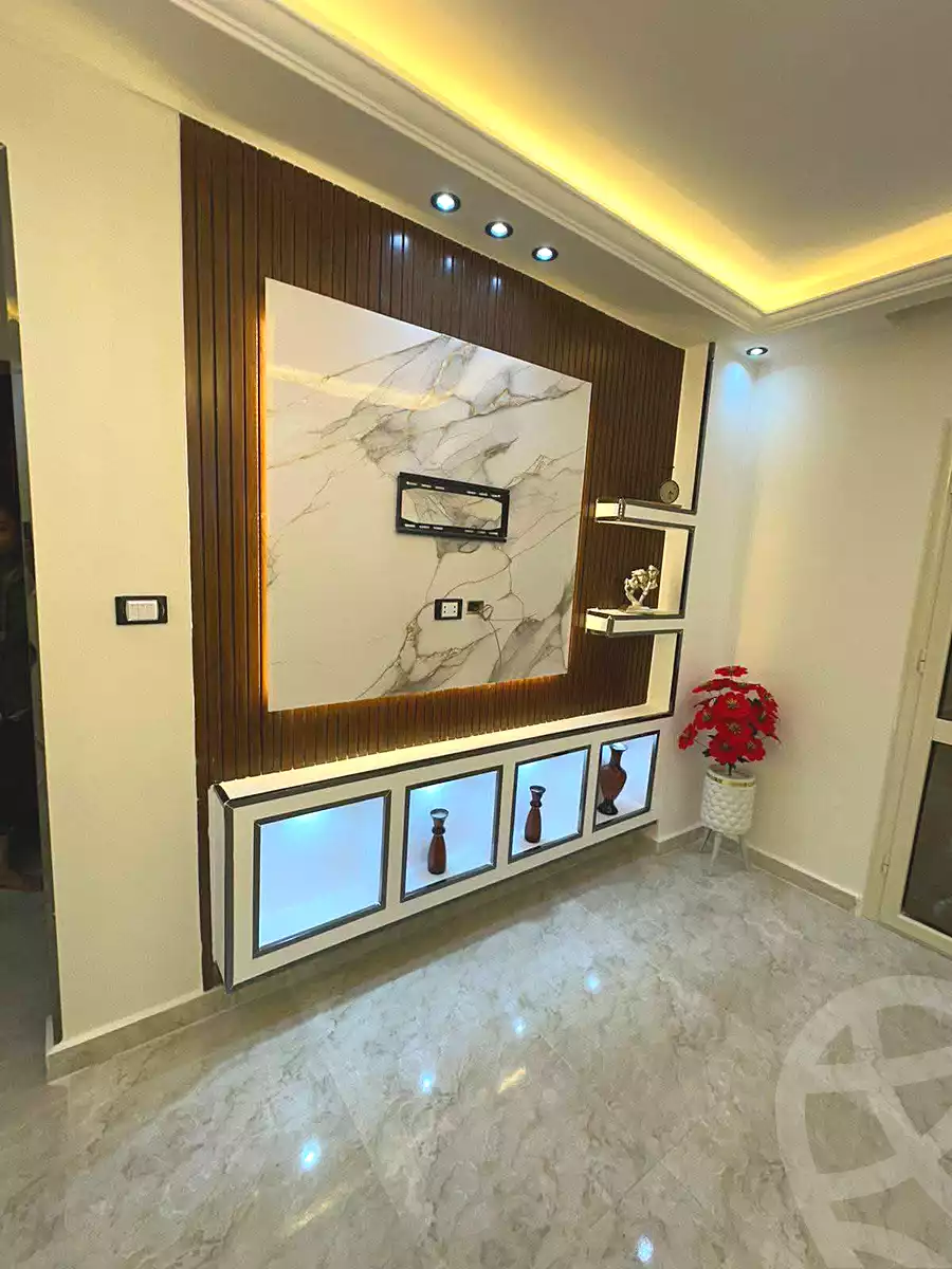 https://aqarmap.com.eg/en/listing/6943566-for-sale-cairo-ain-shams-ahmed-esmat-st